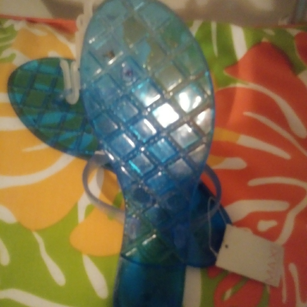 Blue sandles - Picture 2 of 5